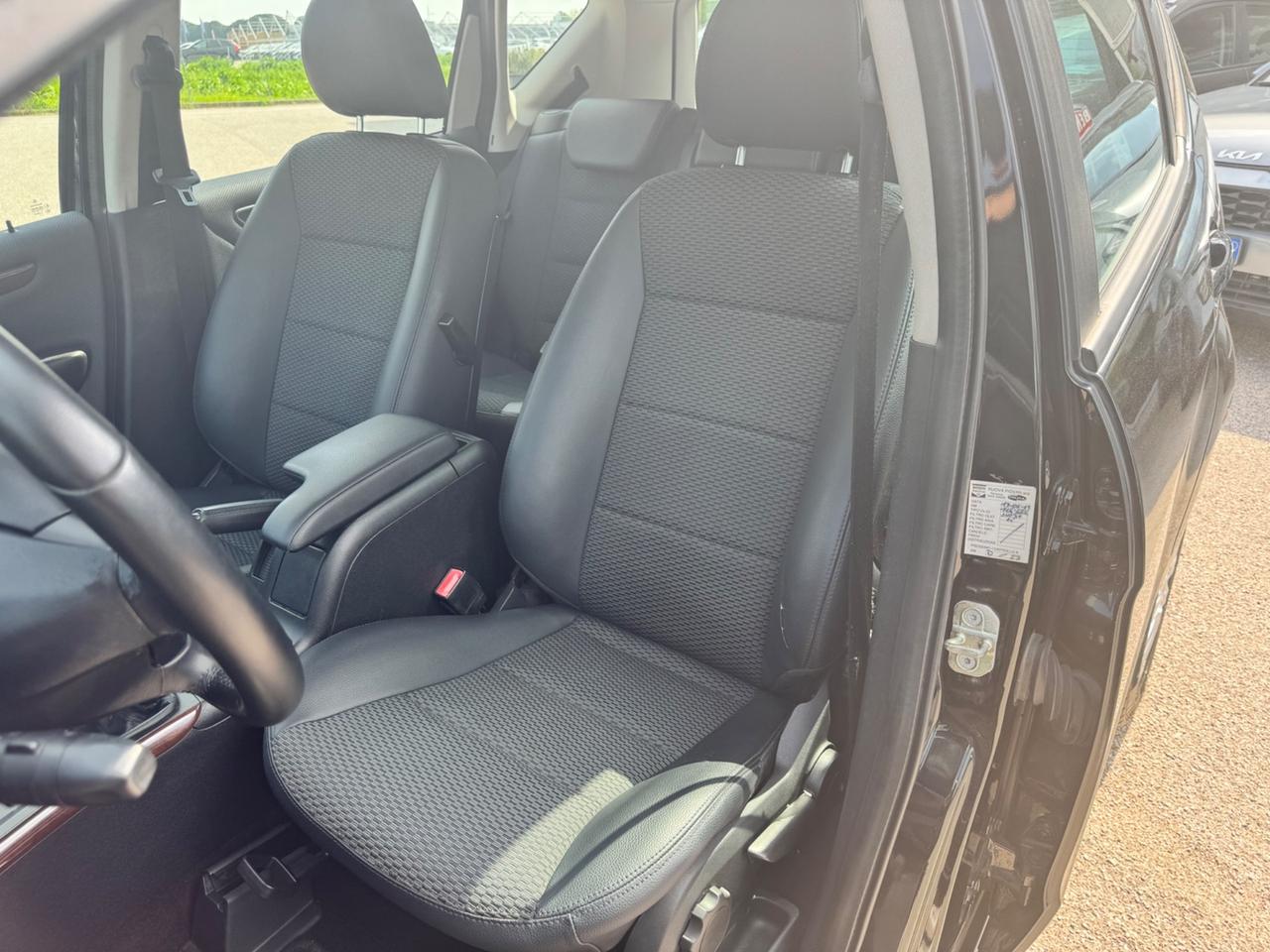 Mercedes-benz A 180 CDI Avantgarde Neopatentati Unico Proprietario