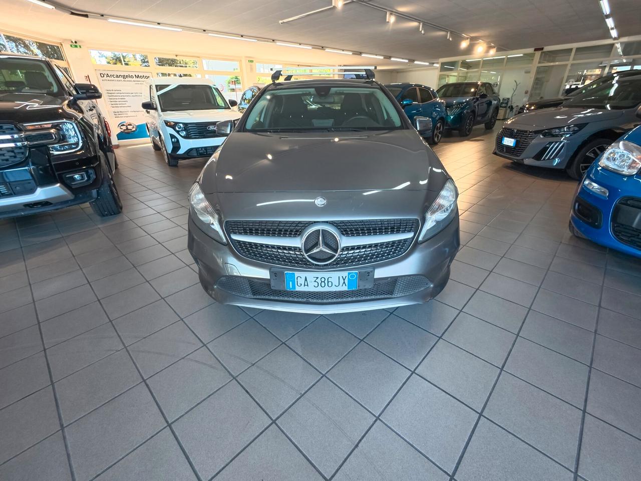 Mercedes-benz A 180 d Premium