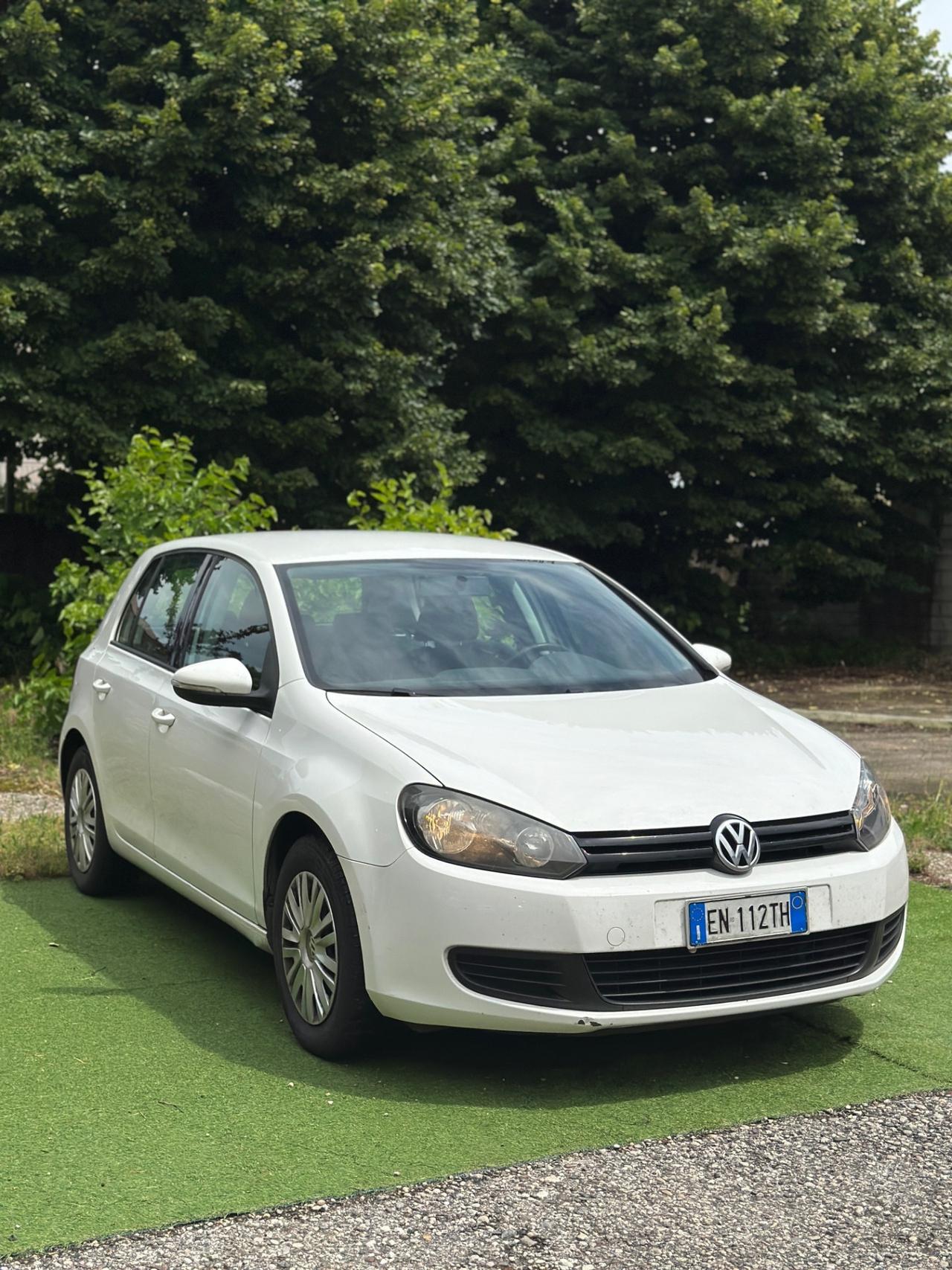 Volkswagen Golf 1.6 TDI 5p. Highline