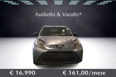 Toyota Aygo X 1.0 B.72 CV 5 p. Active + SEDILI ANT. RISCALDABILI e PROMO CERCHI IN FERRO E GOMME TERMICHE