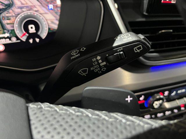 AUDI Q5 SPB Sportback 40TDI quattro S line Identity Black