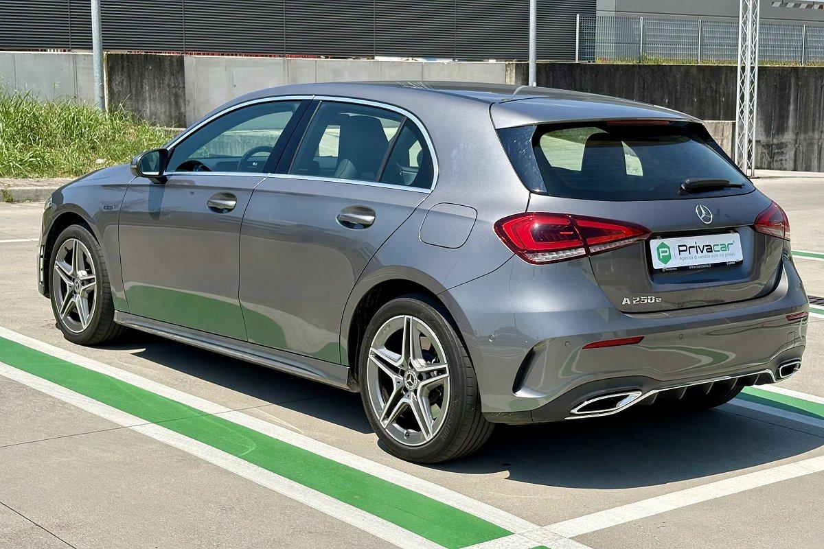 MERCEDES A 250 e Automatic EQ-Power Premium