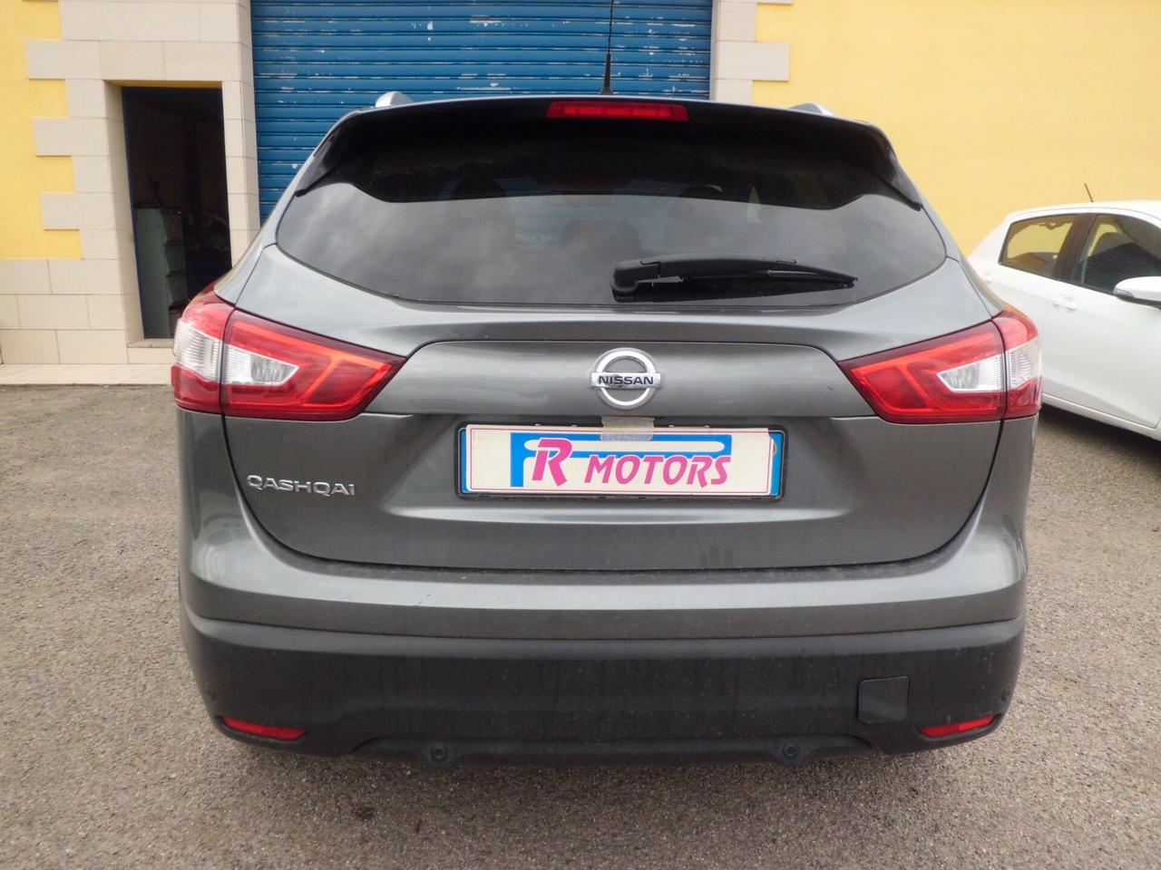 Nissan Qashqai 1.5 dCi N-Connecta