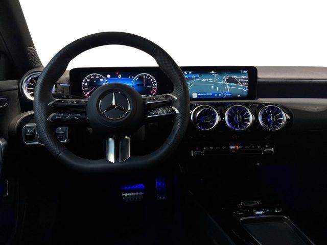 MERCEDES-BENZ A 250 e hybrid EQ AMG Line Advanced Plus