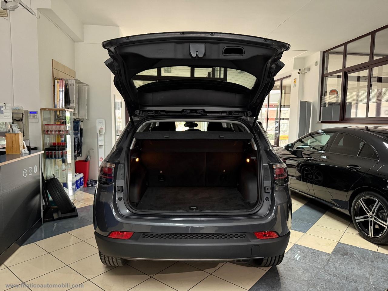 JEEP Compass 1.6 Mjt II 2WD Limited 130CV PROIETTORI LED - CARPLEY