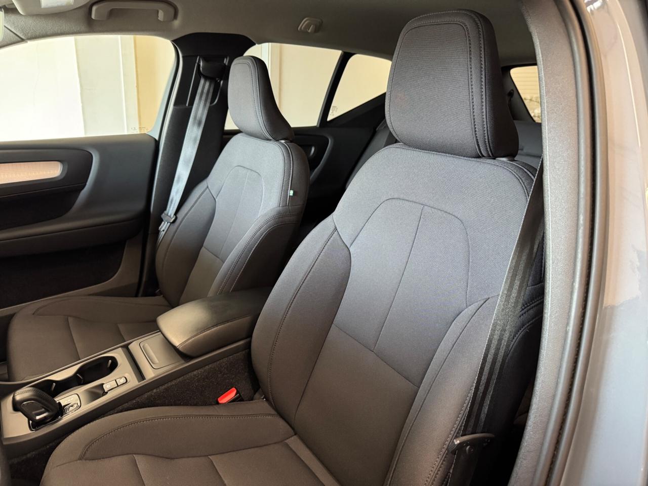 VOLVO XC 40 D3 GEARTRONIC MOMENTUM PRO - MY21