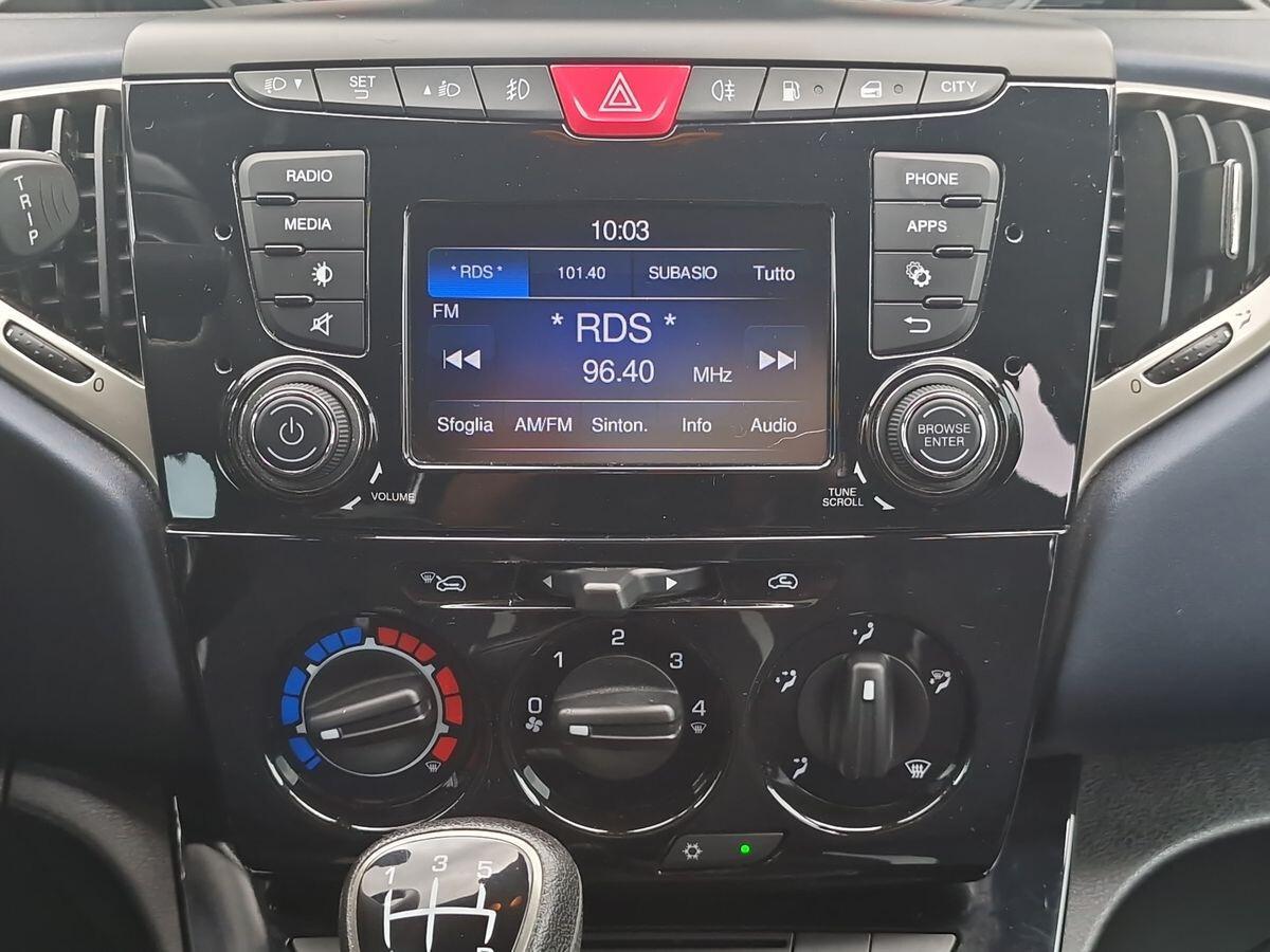 LANCIA YPSILON 900 SILVER