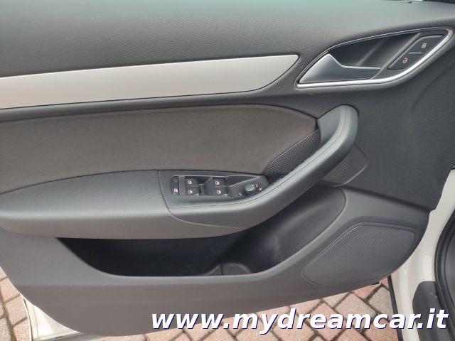 AUDI Q3 2.0 TDI 150 CV quattro Business