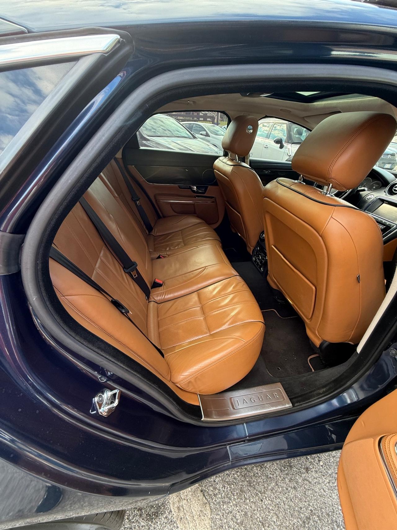 XJ 3.0 d S/C LWB Supersport/STRAFULL/RATE