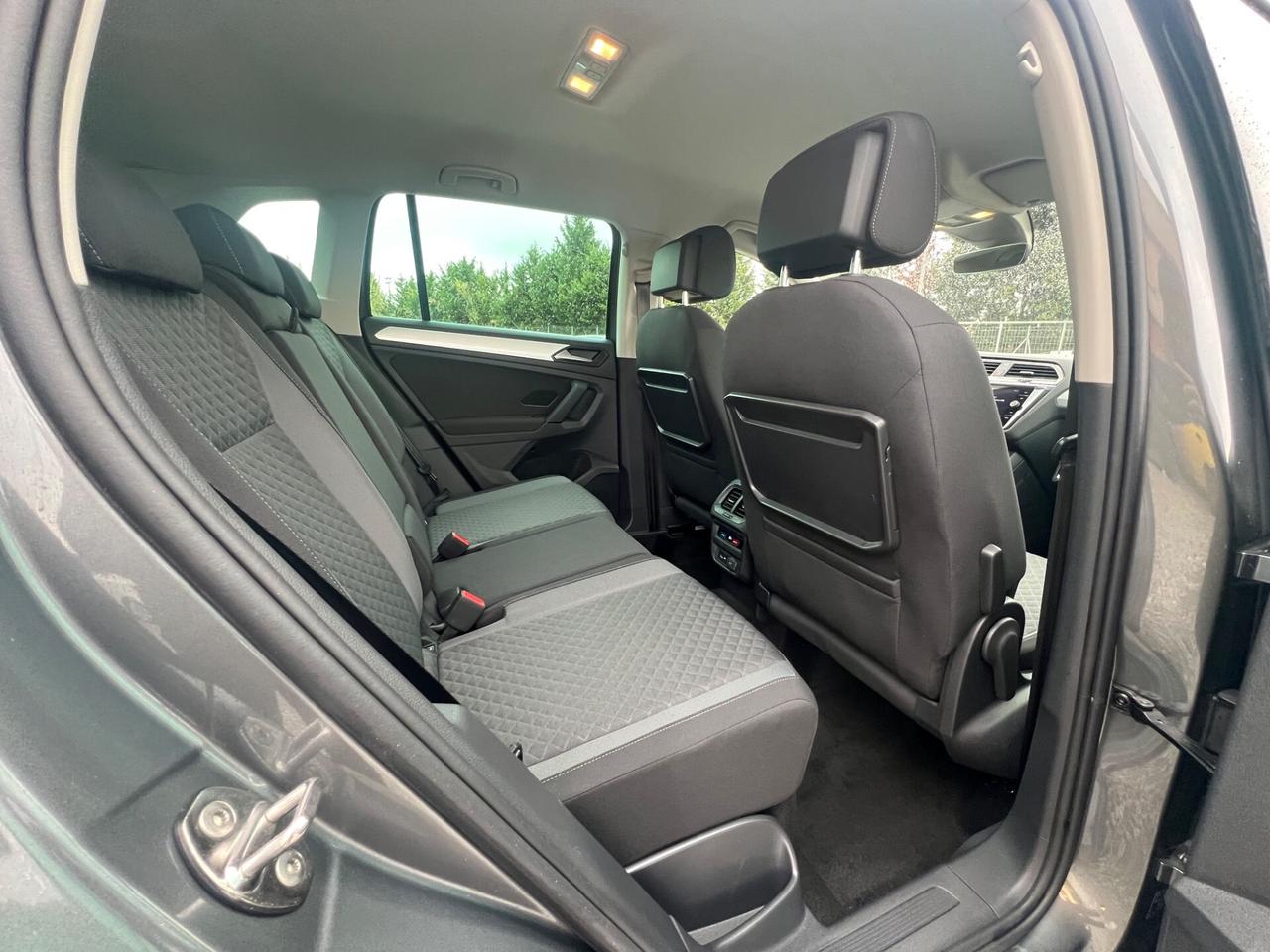 Volkswagen Tiguan 2.0 TDI SCR DSG Sport BMT