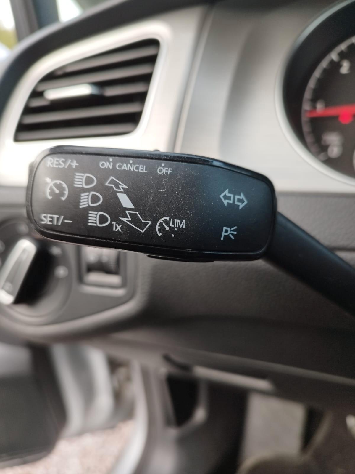 Volkswagen Golf Variant Business 1.6 TDI 2014 garanzia