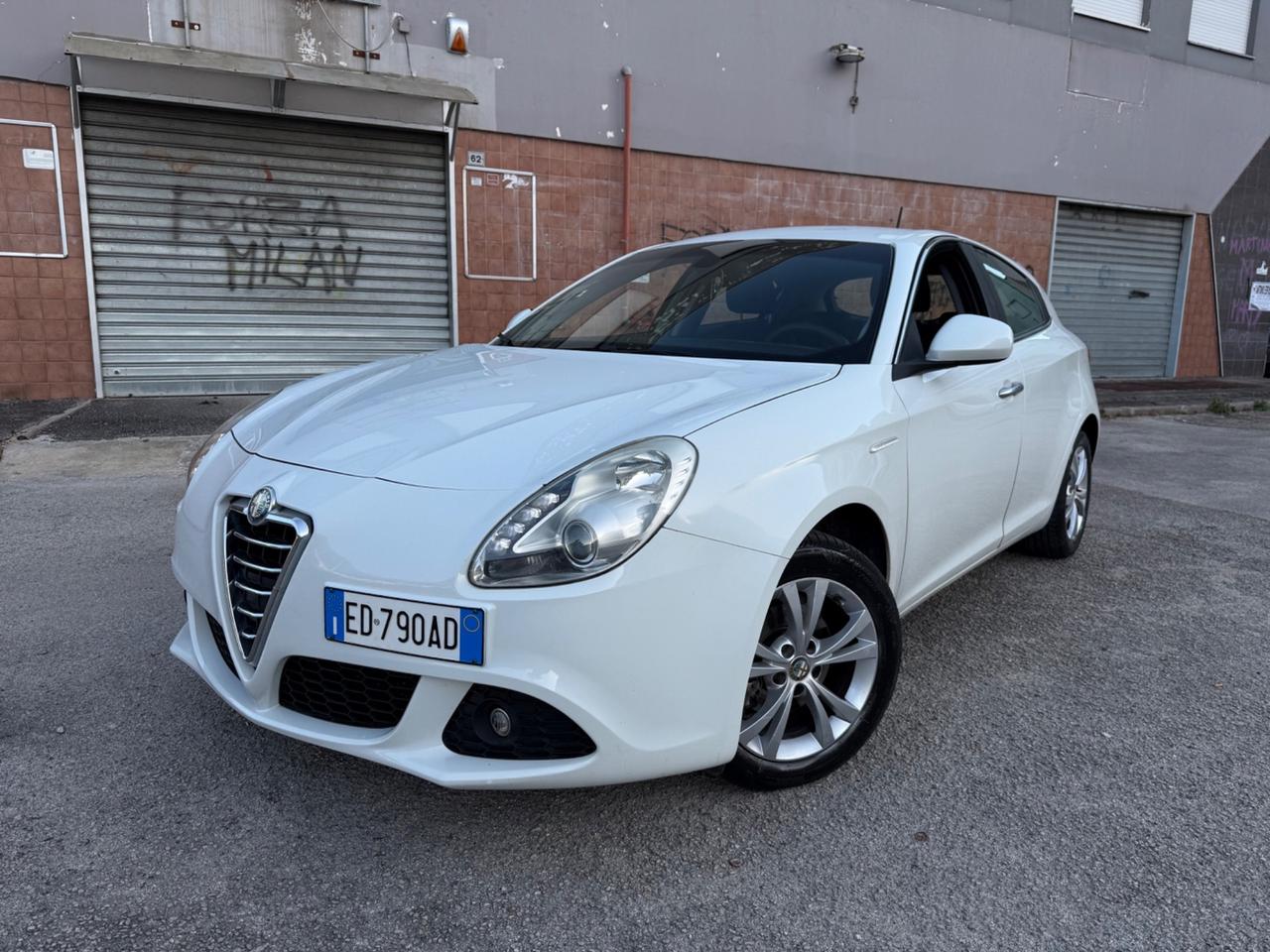 Alfa Romeo Giulietta 1.6 JTDm-2 105 CV Distinctive Full Perfetta