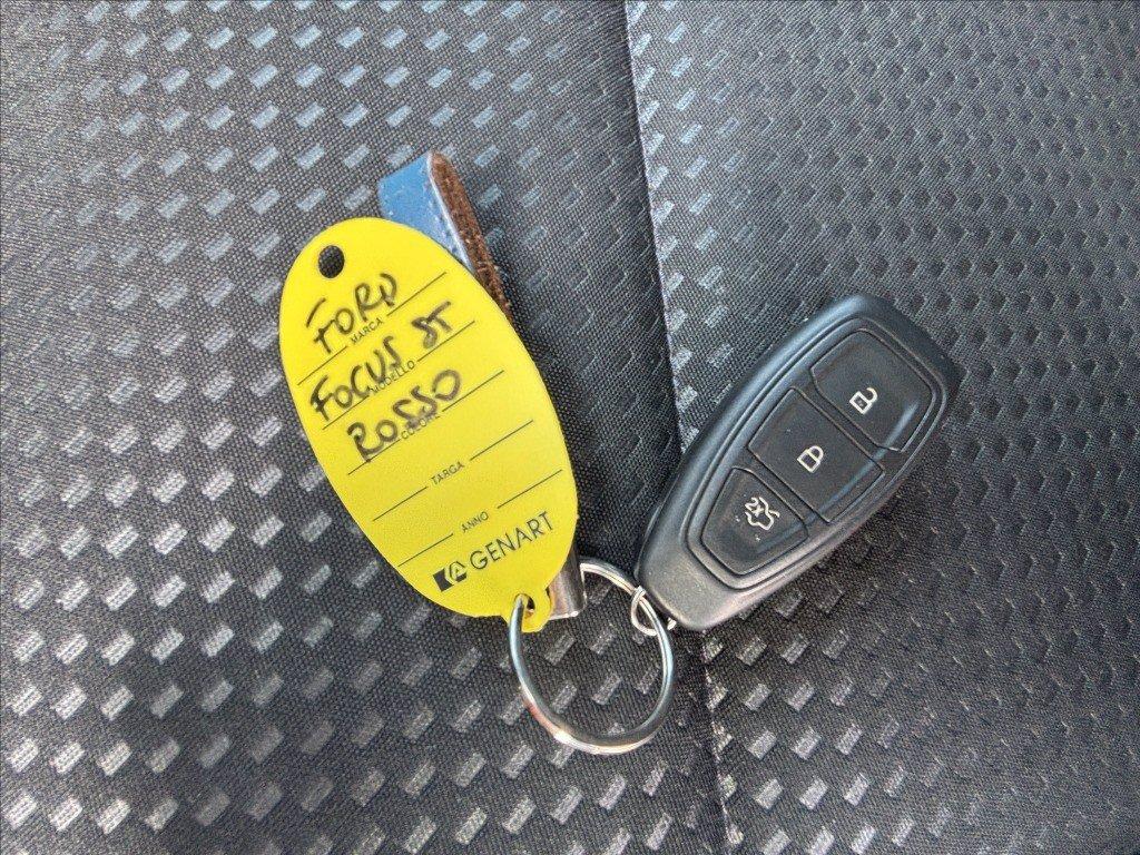 FORD Focus 1.0 ecoboost h ST-Line X 155cv del 2023