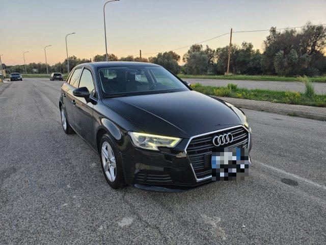 AUDI A3 30 TDI Business Sportback