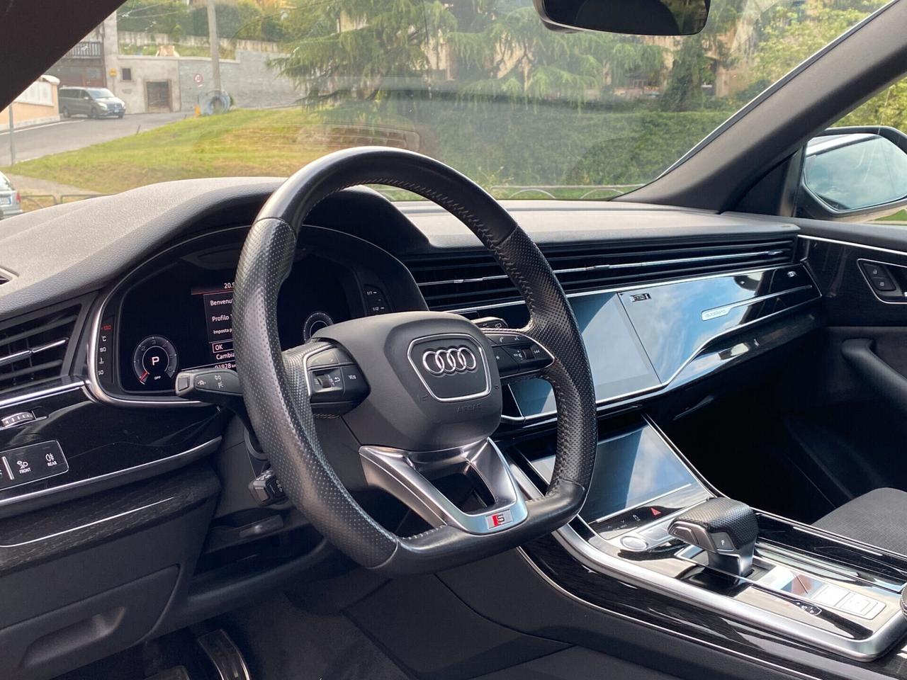 Audi Q8 50 TDI 286 CV quattro,SLINE,PANORAMA,RETROSTERZANTE