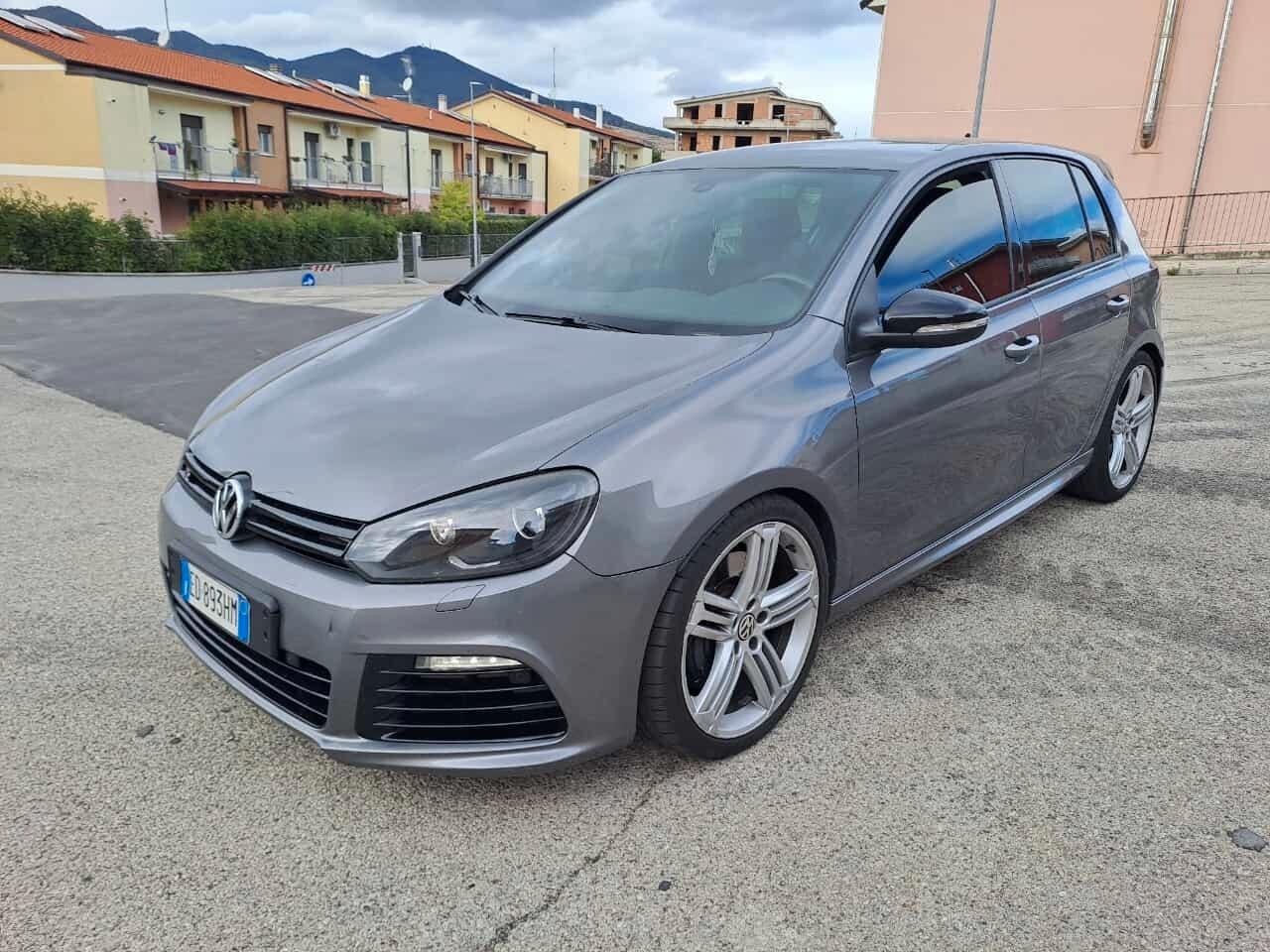 Volkswagen Golf 2.0 TSI 4mot. DSG 5p. R