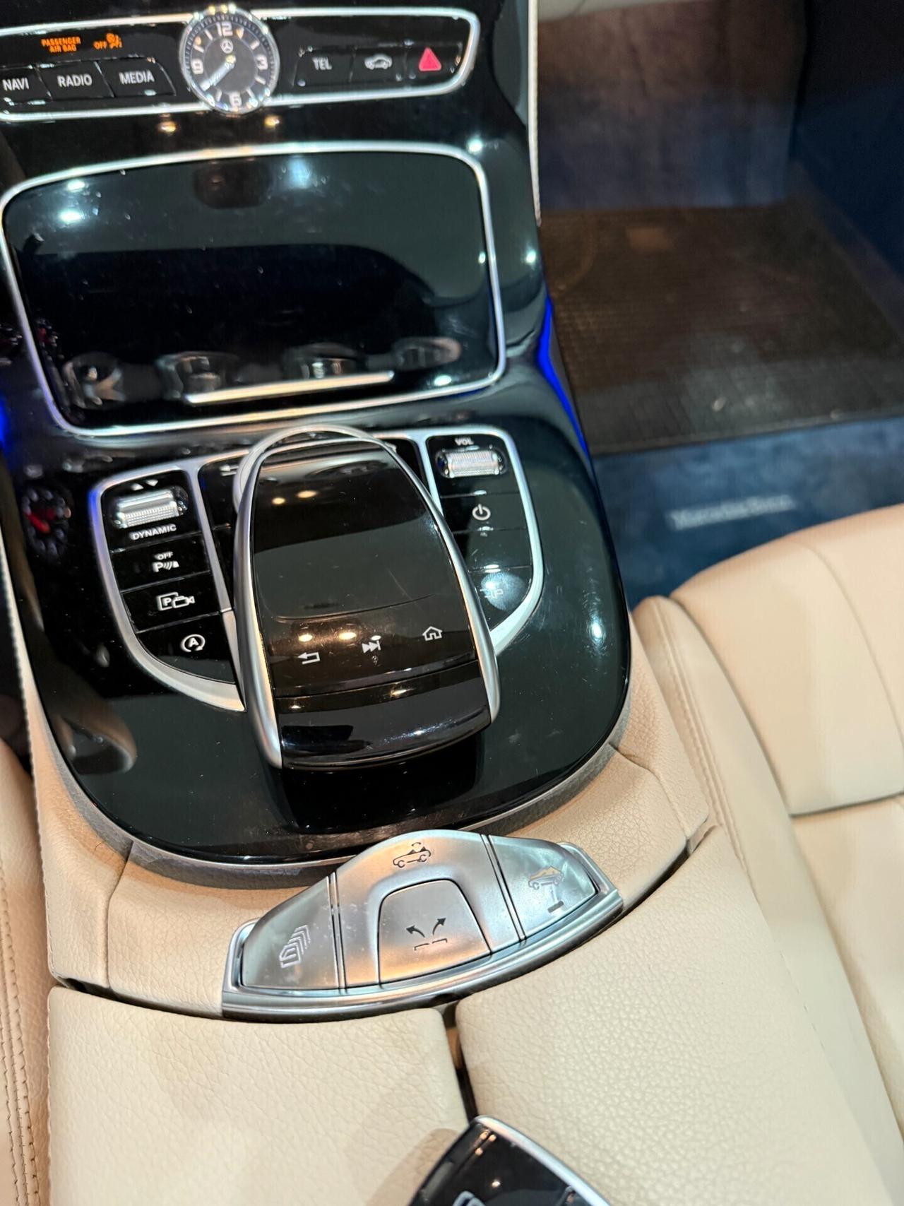 Mercedes-benz E 220 d Auto Cabrio Premium