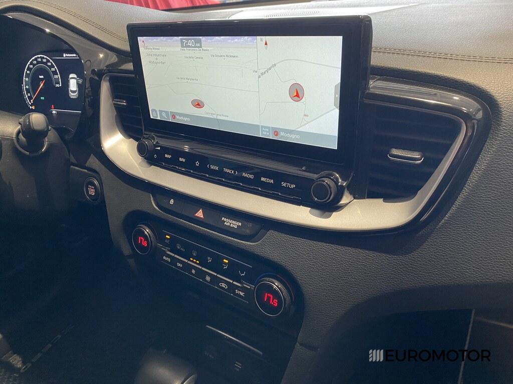 Kia Xceed 1.6 CRDi MHEV High Tech 2WD DCT