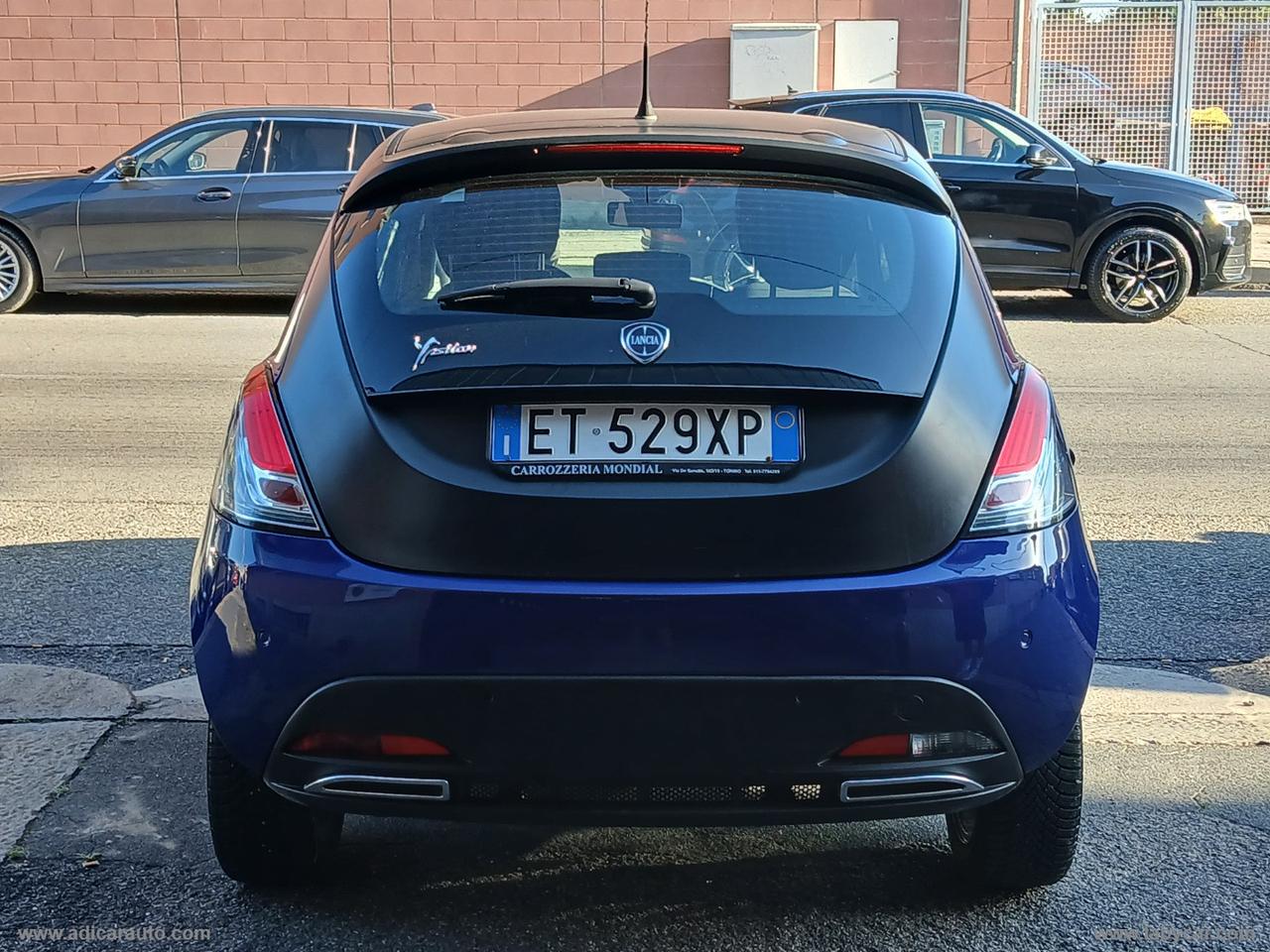 LANCIA Ypsilon 1.2 69 CV 5p. S Momodesign