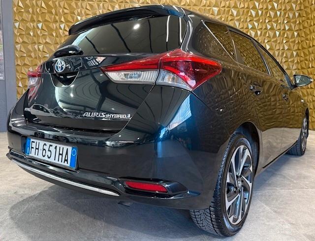 Toyota Auris 1.8 Hybrid Business