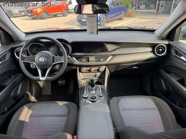 ALFA ROMEO Stelvio 2.2 t Business Q4 210cv auto - targa FV800SS