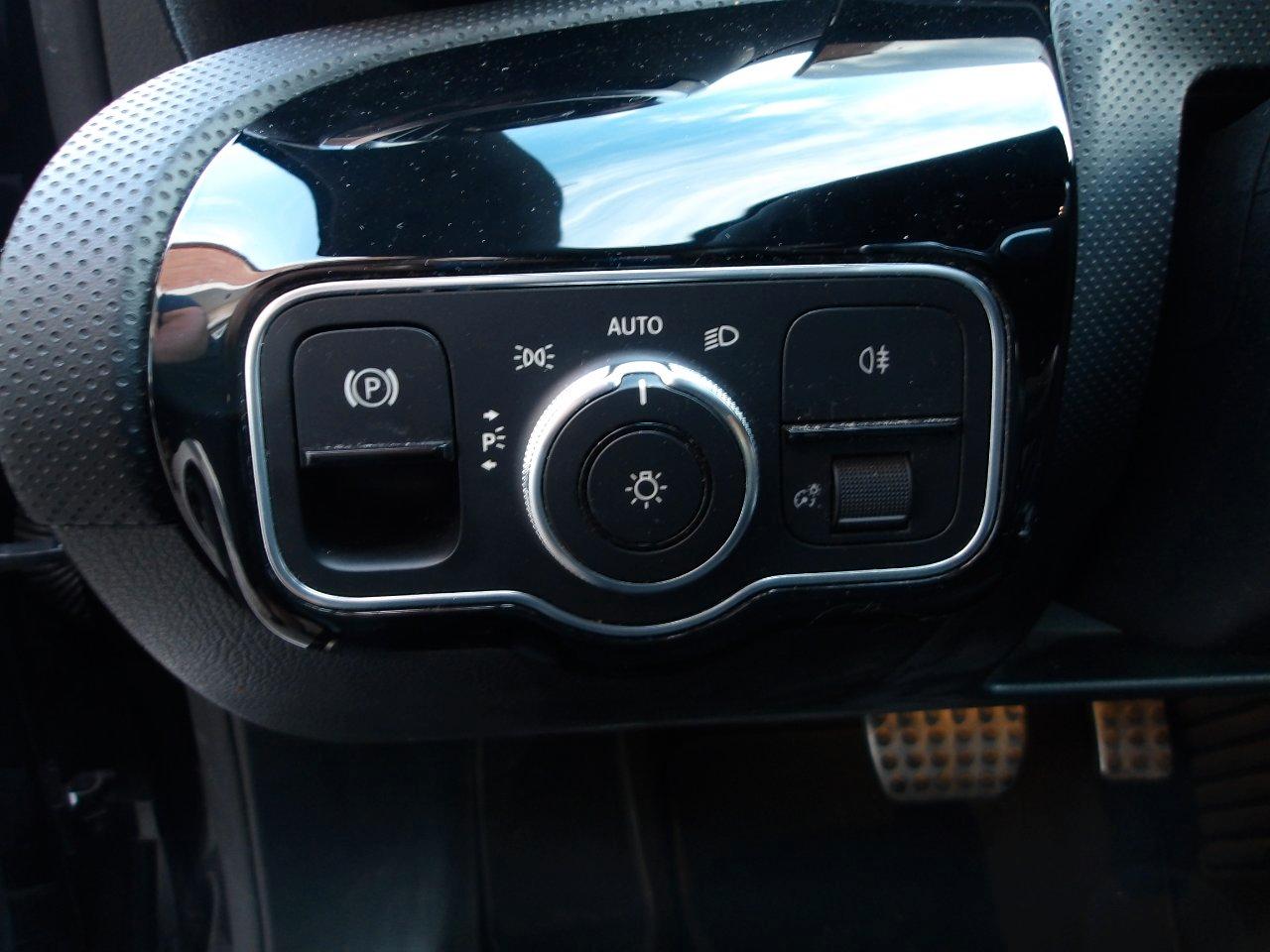 Mercedes A 180 D Premium 7G-DCT