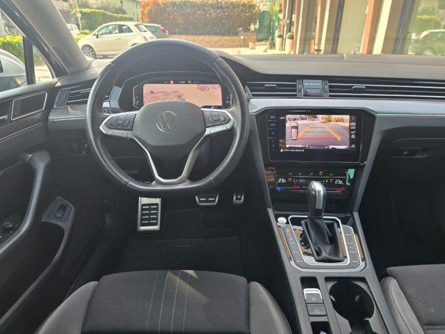 VOLKSWAGEN Passat Alltrack 2.0 TDI 200 CV 4MOTION DSG 18" Keyless DCC Camera+