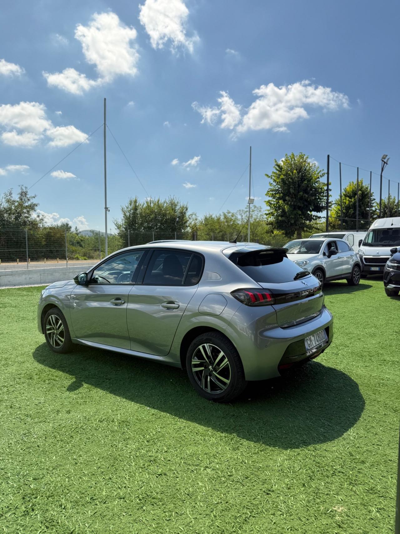 Peugeot 208 BlueHDi 100cv ALLURE 38Mila KM
