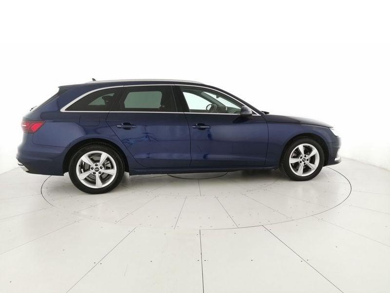 Audi A4 Avant 35 2.0 tdi mhev Business Advanced 163cv s-tronic