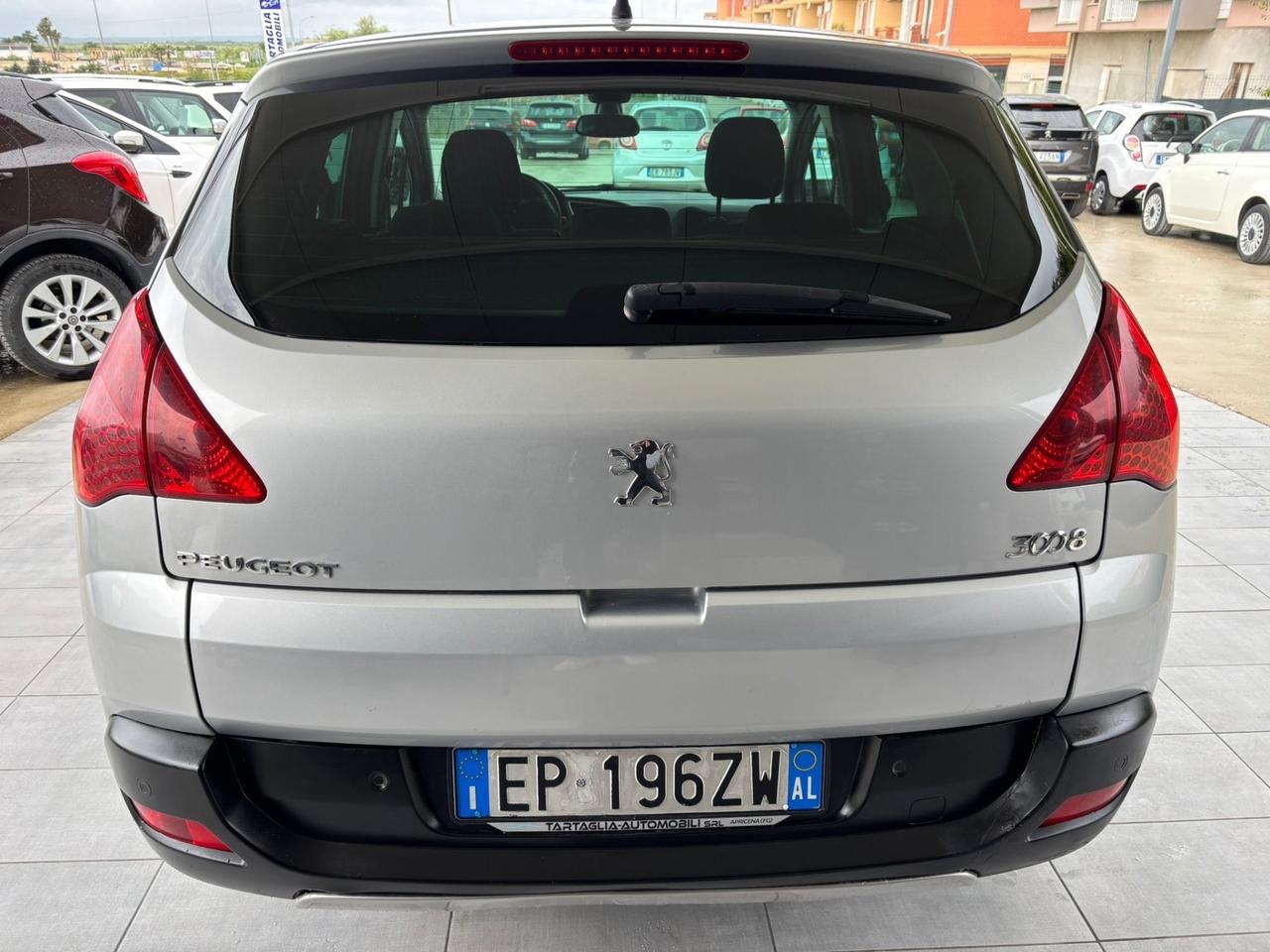 Peugeot 3008 1.6 HDi 115CV Business