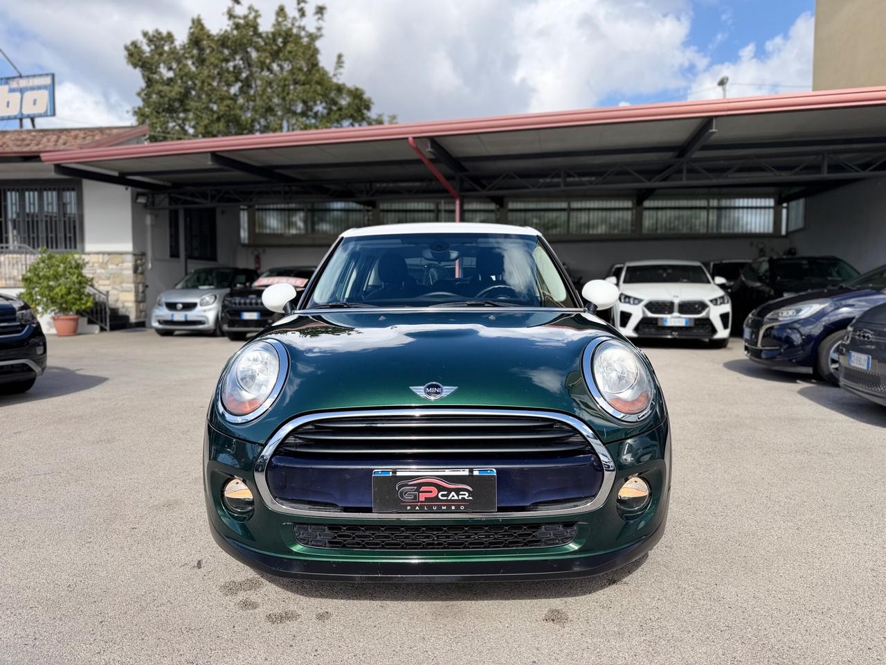 Mini 1.5 Cooper D 5 porte CAMBIO AUTOMATICO
