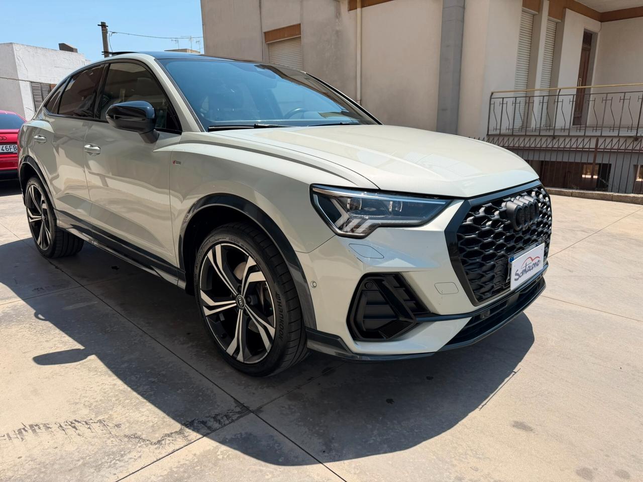 Audi Q3 SPB 45 TFSI e S tronic line edition