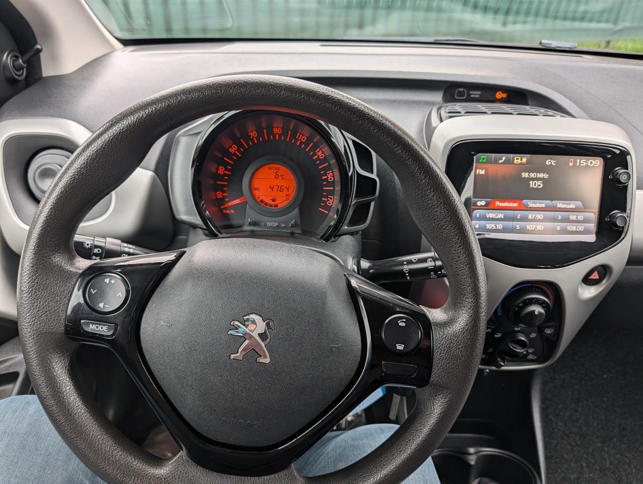 Peugeot 108 VTi 68 5 porte Allure UNICO PROPRIETARIO