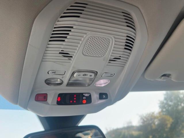 Peugeot 3008 BlueHDi 130 S&S EAT8 Allure Pack