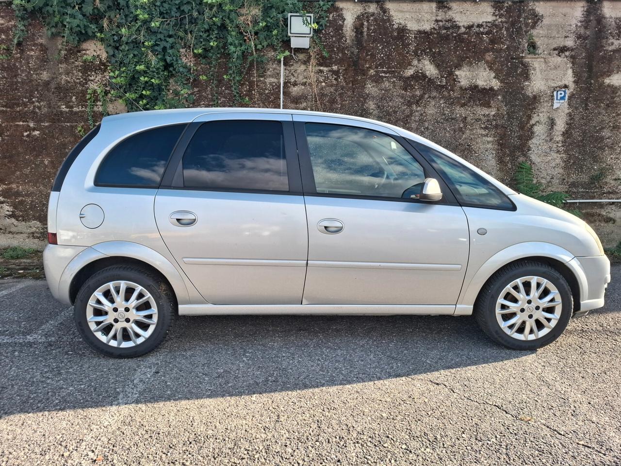 Opel Meriva 1.4 16V Club