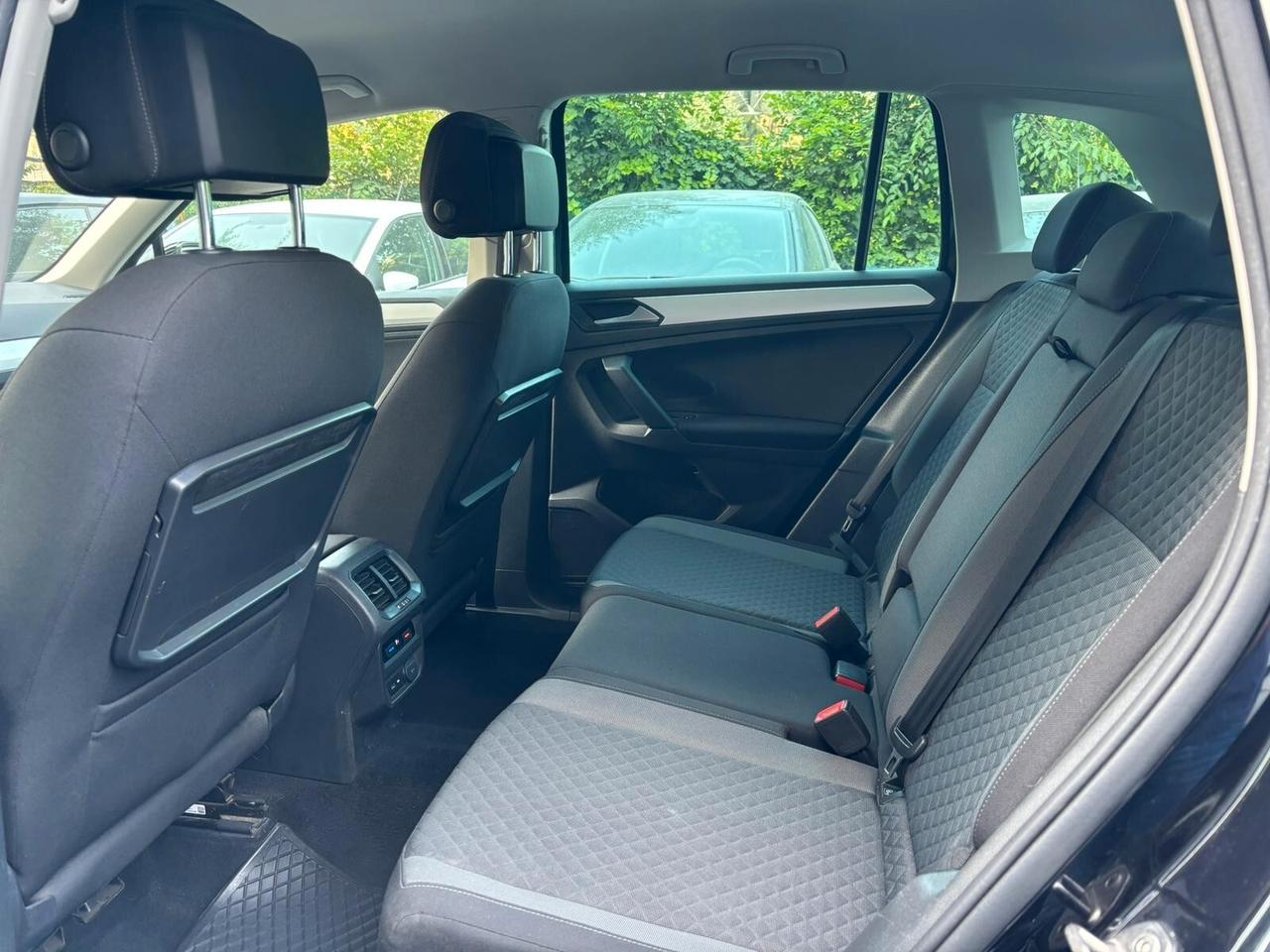 Volkswagen Tiguan 1.6 TDI SCR OK Neopatentati