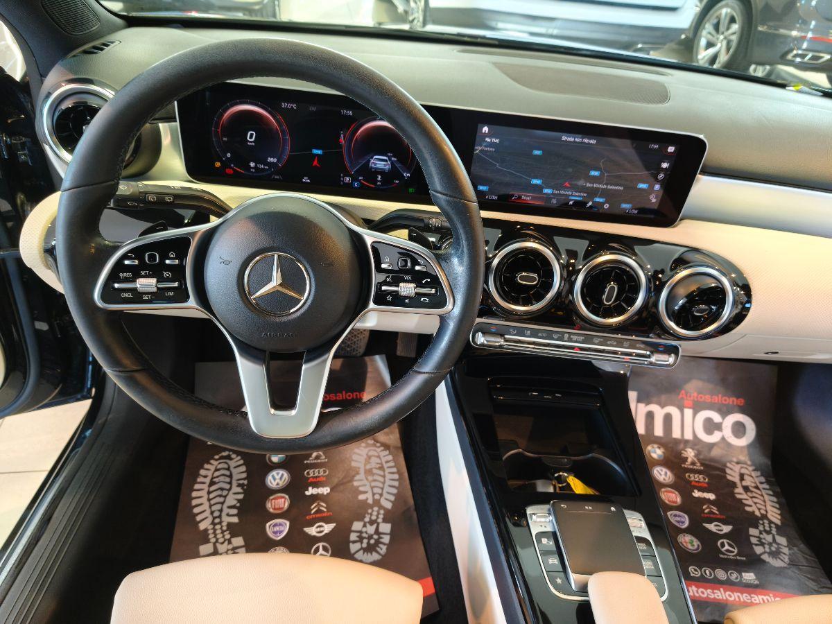 MERCEDES Classe A 180 d Auto Premium Pelle Led solo 96.000km