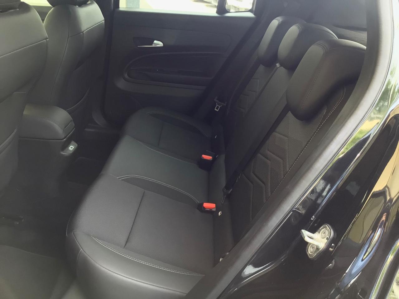 Jeep Avenger 1.2 Turbo 100 CV Summit