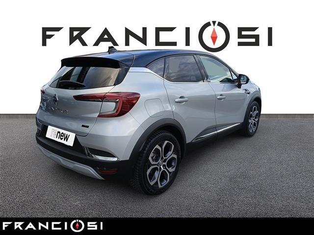 RENAULT Captur 1.6 E TECH Hybrid Techno Fast Track Auto