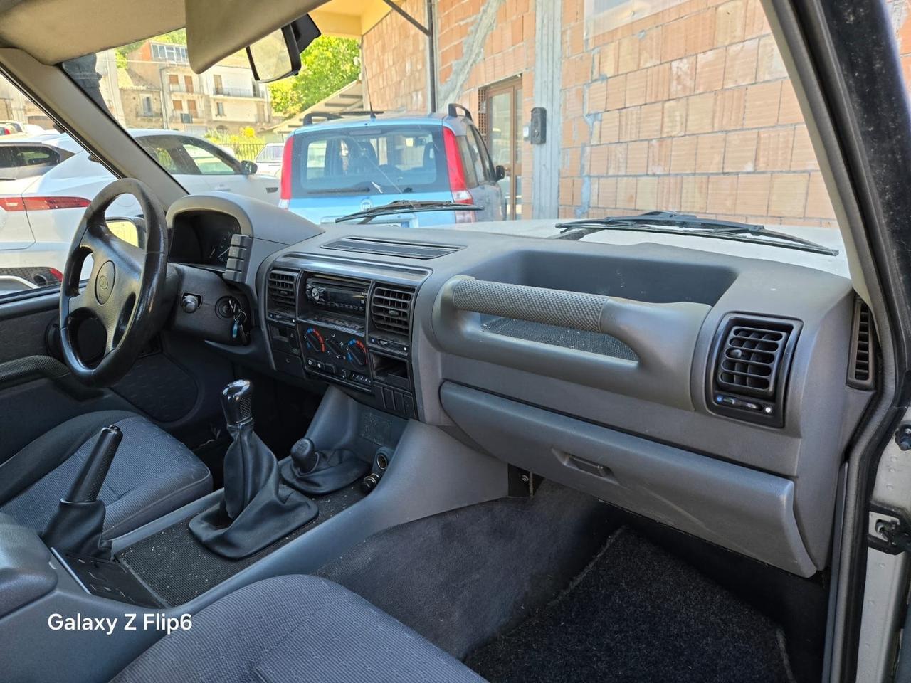 Land Rover Discovery 2.5 Tdi 3 porte Country