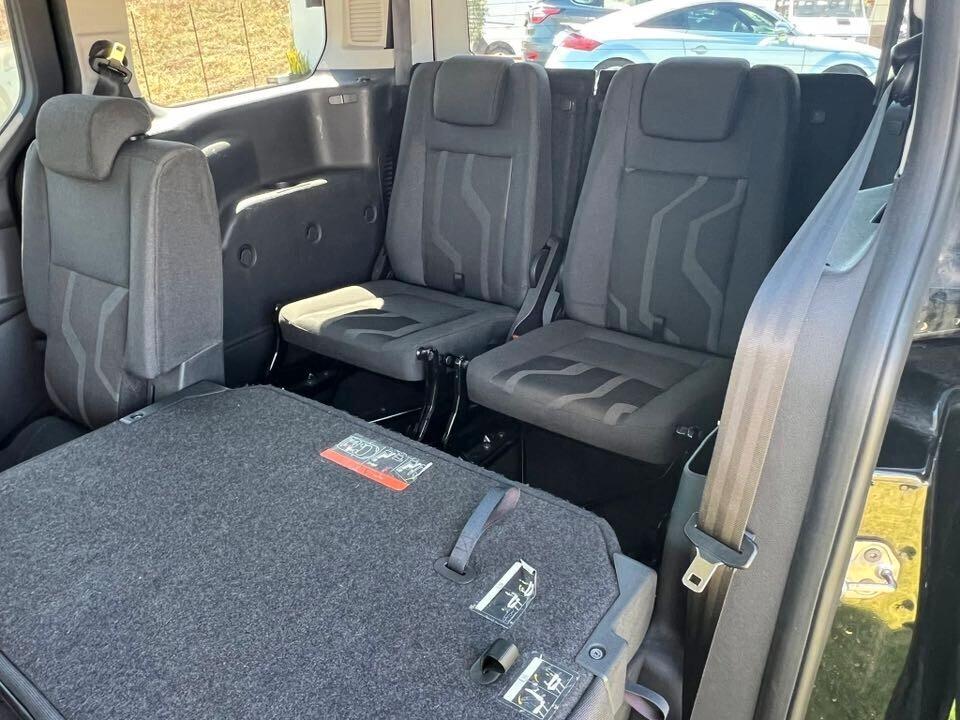 FORD TOURNEO CONNECT 7 POSTI 1.6 BENZINA 150 CV CAMBIO AUTOMATICO ANNO 2015