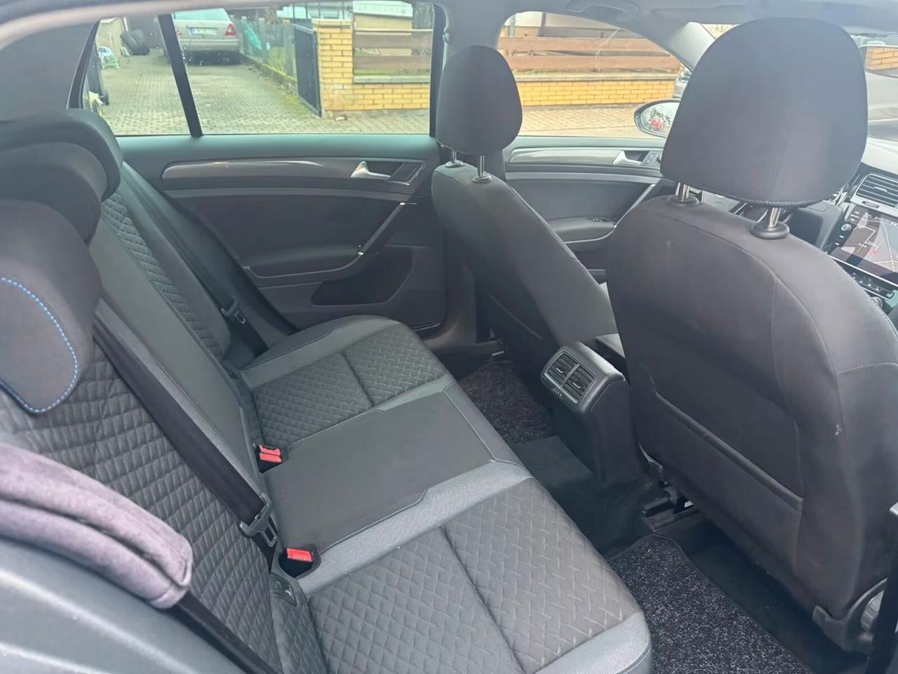 Volkswagen Golf 1.6 TDI 115 CV 5p. Business BlueMotion Technology