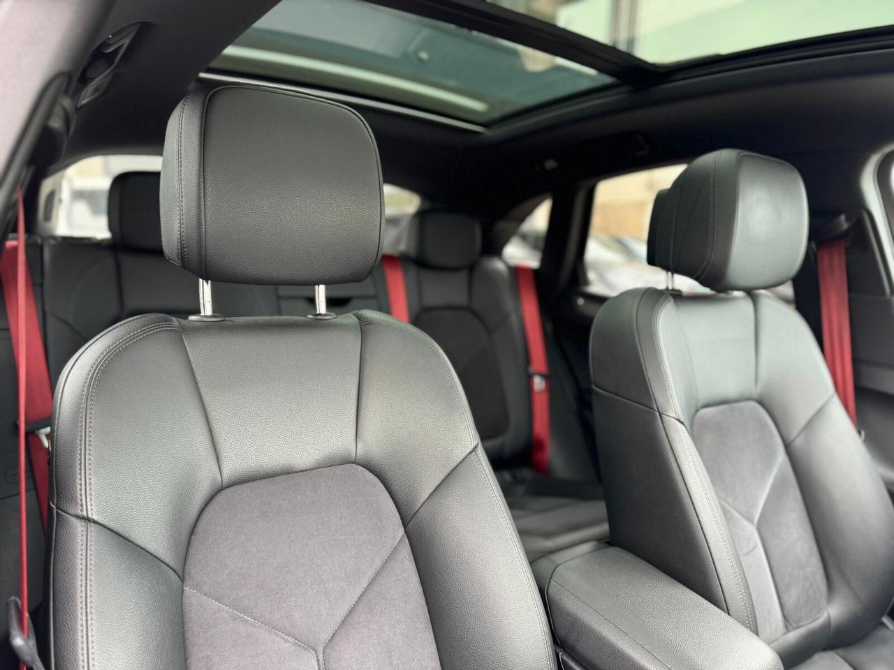 Porsche Macan 3.0 S Diesel TETTO APRIBILE