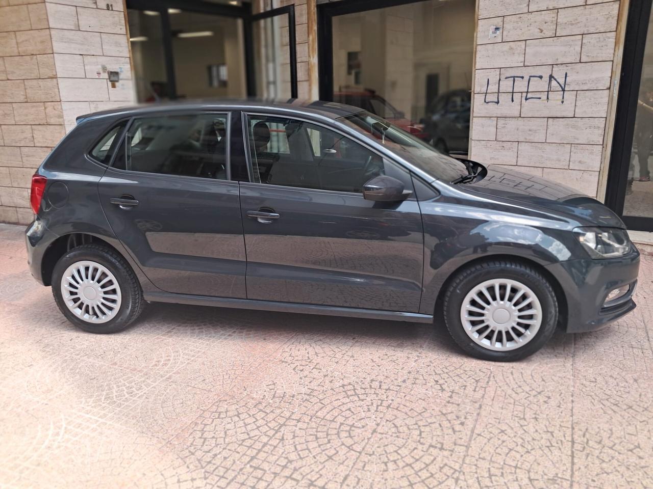 VOLKSWAGEN POLO 1.4 TDI 75CV-NEOPATENTATI-Euro7199