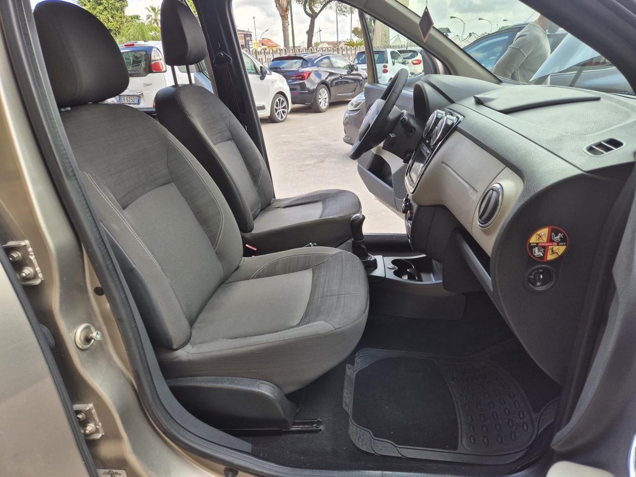 Dacia Lodgy 1.6 8V 85CV Metano 5 posti Lauréate
