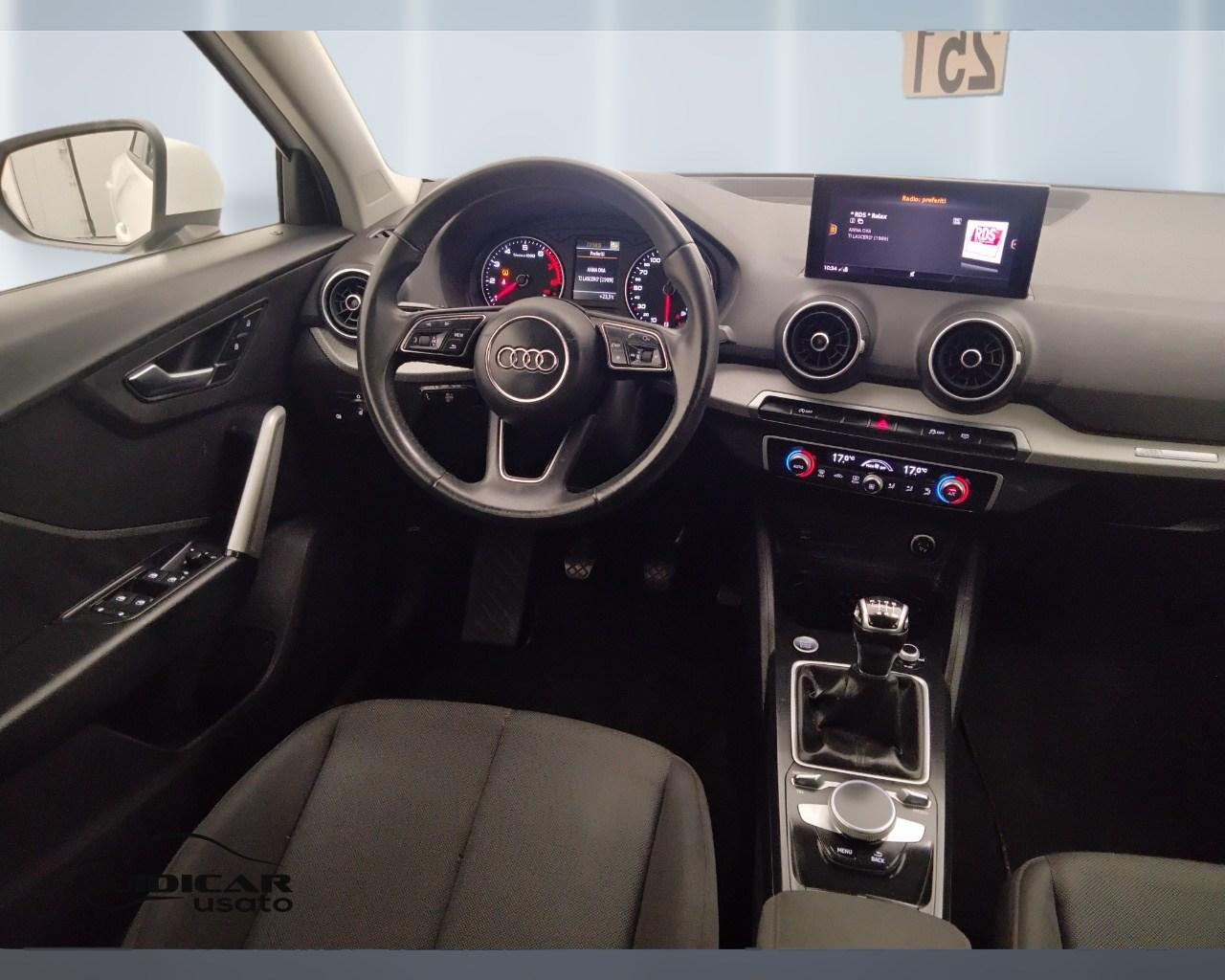 AUDI Q2 I 2021 - Q2 30 1.0 tfsi Business 110cv