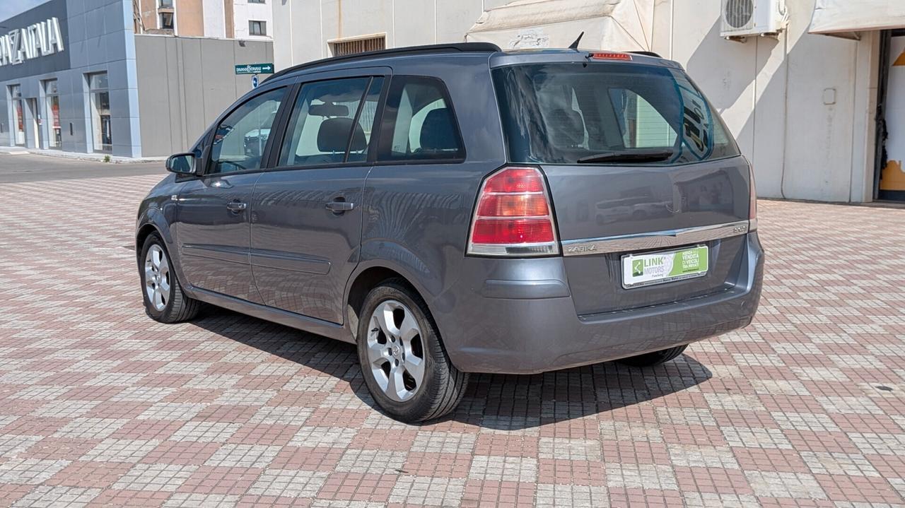 Opel Zafira 1.9 CDTI 101CV Cosmo