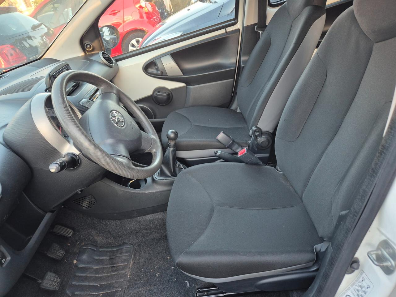 Toyota Aygo 1.0 12V VVT-i 5 porte Orange Connect