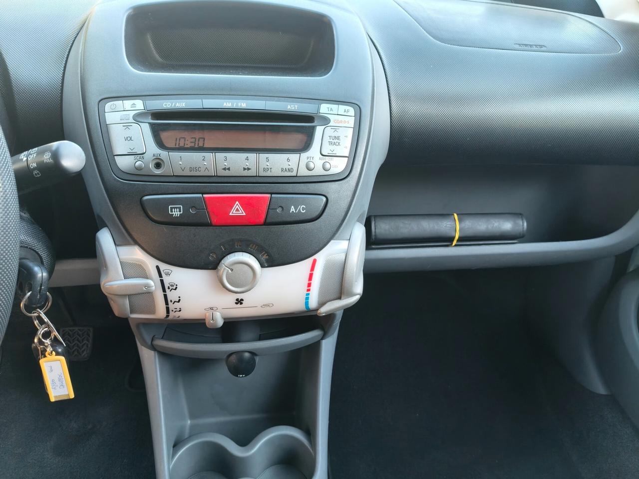 Toyota Aygo 1.0 3 porte SOLO 134.000 KM