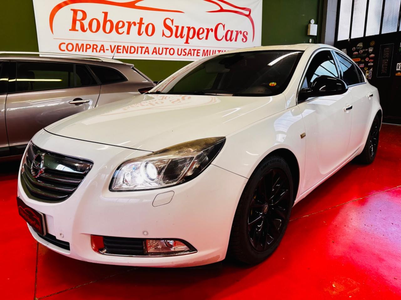 Opel Insignia 2.0 Turbo 220CV Benzina - GPL